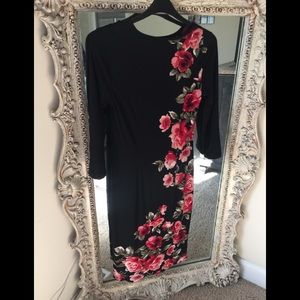 White House Black Market Key Hole Dress